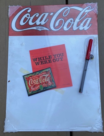 92127-1 € 12,50 coca cola ijzeren plaat tevens schrijfbord  35x25 cm.jpeg
